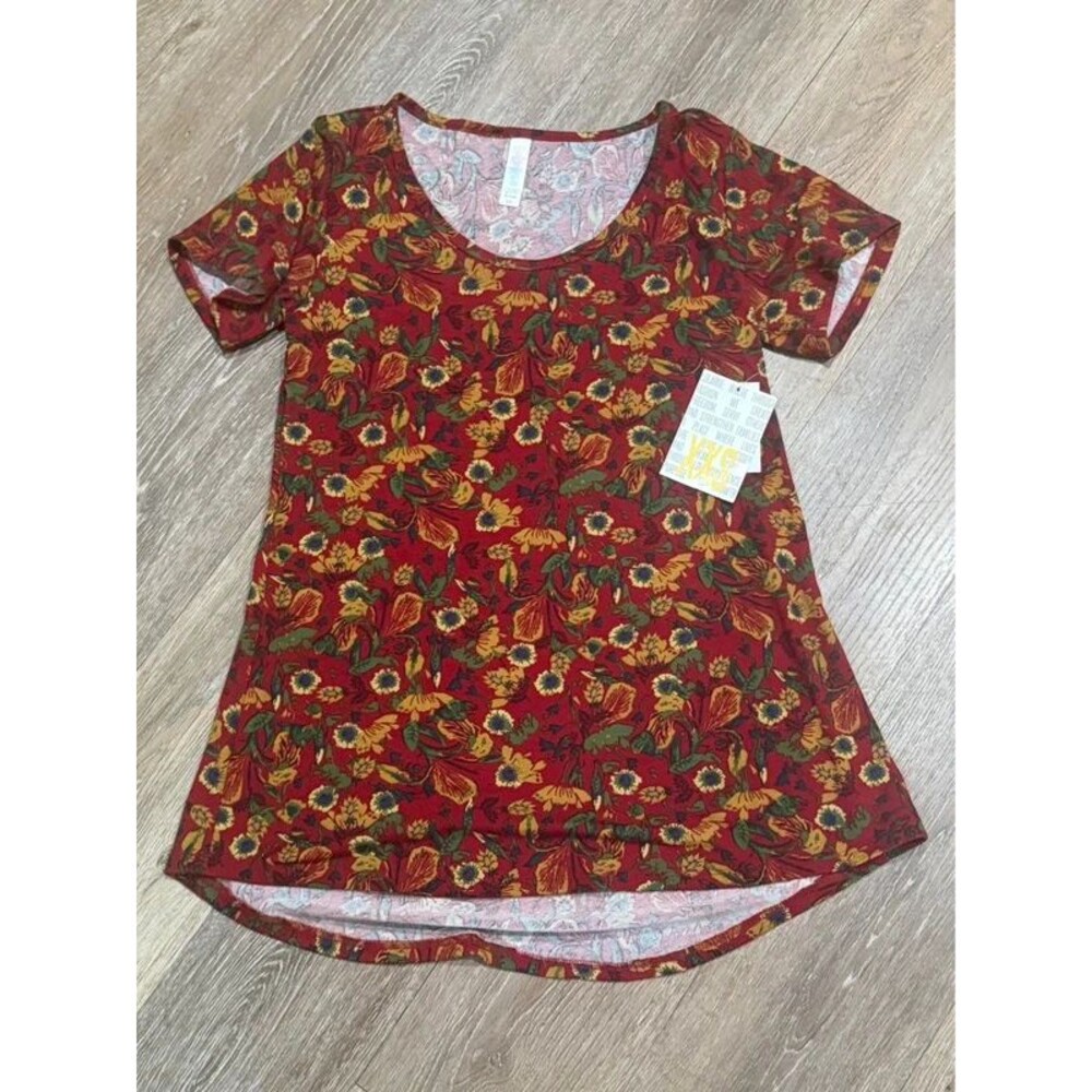 BNWT LuLaRoe Classic Tee Women’s Size XXS